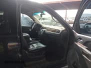 ✅ 2013 Chevrolet Tahoe LT • VIN: 1GNSKBE01DR300565 • Lot: 43494461. Wystawiony na IAAI z przebiegiem 212 285 mil. Bezpłatny archiwum sprzedaży aukcyjnych z USA i szczegółowy raport historii pojazdu na DreamBid. Zdjęcie 5.