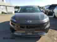 2022 Hyundai Kona Limited z VIN KM8K53AG8NU157472, wystawiony jako Copart lot #62862115 z przebiegiem 28 741 mil mil oraz Czysty tytuł • Clean title. Historia ofert i sprzedaży dostępna na DreamBid. Obrazek 5.