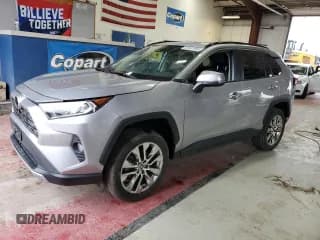 ✅ 2021 Toyota RAV4 Limited • VIN: 2T3N1RFV5MC207190 • Lot: 52081985. Listed on Copart with 33,458 mi. Free auction sales archive from the USA and detailed vehicle history report at DreamBid. Image 1.