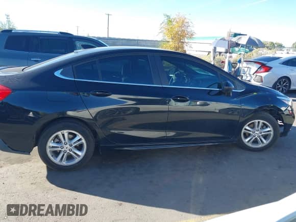 2017 Chevrolet Cruze LT with VIN 1G1BE5SM5H7155002, listed as a IAAI auction lot 43470838 with 122,761 mi miles and . Bid and sale history available at DreamBid. Image 13.