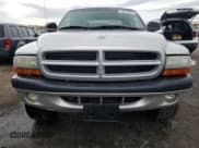 ✅ 2003 Dodge Dakota Sport • VIN: 1D7HG38N23S205026 • Lot: 50970345. Wystawiony na Copart z przebiegiem 194 724 mil. Bezpłatny archiwum sprzedaży aukcyjnych z USA i szczegółowy raport historii pojazdu na DreamBid. Zdjęcie 5.