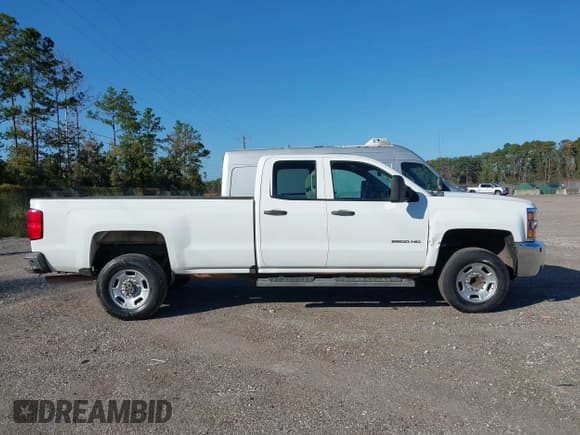 ✅ 2017 Chevrolet Silverado 2500HD Work Truck • VIN: 1GC2CUEG4HZ220696 • Лот: 43628736. Опубликован ранее на IAAI с пробегом 313 350 миль. Бесплатный доступ к архиву аукционных продаж из США и подробный отчёт об истории автомобиля на DreamBid. Изображение 13.