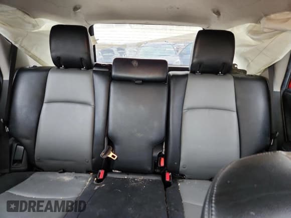 ✅ 2014 Toyota 4Runner Limited • VIN: JTEBU5JR9E5197540 • Лот: 82296085. Опубликован ранее на Copart с пробегом 133 481 миль. Бесплатный доступ к архиву аукционных продаж из США и подробный отчёт об истории автомобиля на DreamBid. Изображение 10.