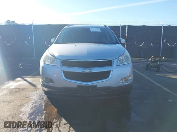 ✅ 2012 Chevrolet Traverse 2LT • VIN: 1GNKRJED8CJ277940 • Lot: 43601515. Listed on IAAI with 270,008 mi. Free auction sales archive from the USA and detailed vehicle history report at DreamBid. Image 12.