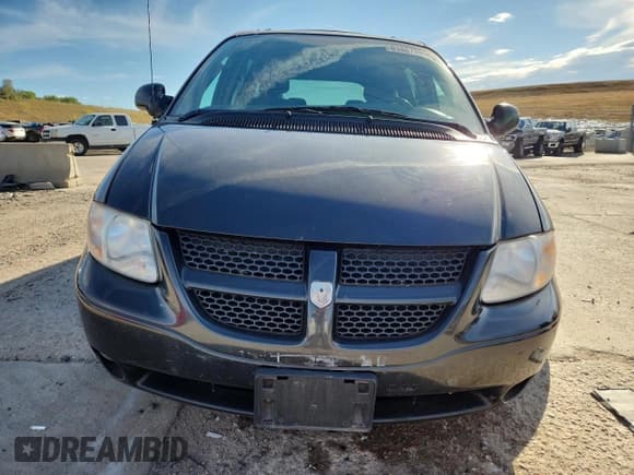 ✅ 2004 Dodge Caravan SXT • VIN: 2D4GP44L84R615741 • Лот: 81887895. Опубликован ранее на Copart с пробегом 102 795 миль. Бесплатный доступ к архиву аукционных продаж из США и подробный отчёт об истории автомобиля на DreamBid. Изображение 5.