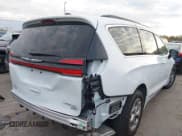 ✅ 2023 Chrysler Pacifica Limited • VIN: 2C4RC3GG0PR593541 • Lot: 43593812. Wystawiony na IAAI z przebiegiem 21 423 mil. Bezpłatny archiwum sprzedaży aukcyjnych z USA i szczegółowy raport historii pojazdu na DreamBid. Zdjęcie 4.