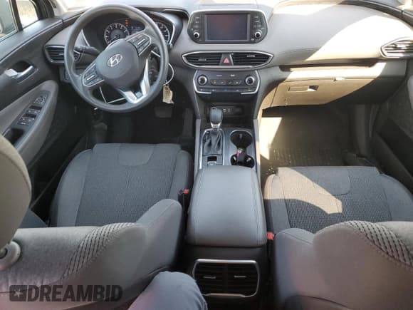 ✅ 2019 Hyundai Santa Fe SE • VIN: 5NMS23AD6KH103044 • Lot: 71320553. Wystawiony na Copart z przebiegiem 59 516 mil. Bezpłatny archiwum sprzedaży aukcyjnych z USA i szczegółowy raport historii pojazdu na DreamBid. Zdjęcie 8.