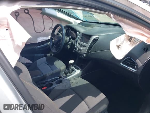 ✅ 2016 Chevrolet Cruze LS • VIN: 1G1BB5SM2G7278490 • Lot: 42876392. Listed on IAAI with Not provided. Free auction sales archive from the USA and detailed vehicle history report at DreamBid. Image 5.