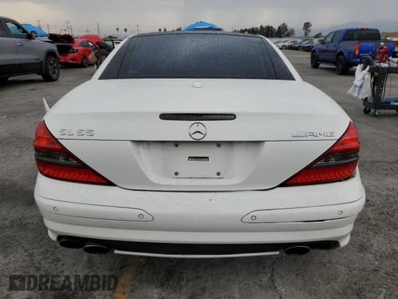 ✅ 2007 Mercedes-Benz SL 55/63 AMG • VIN: WDBSK72F47F133895 • Лот: 59736155. Опубликован ранее на Copart с пробегом 98 591 миль. Бесплатный доступ к архиву аукционных продаж из США и подробный отчёт об истории автомобиля на DreamBid. Изображение 6.