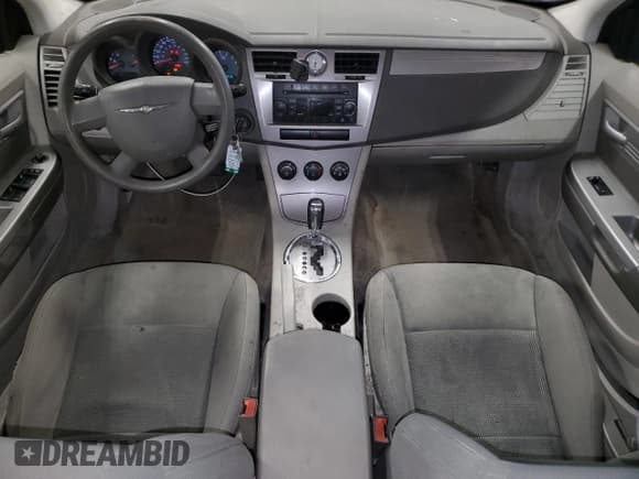 ✅ 2010 Chrysler Sebring Touring • VIN: 1C3CC4FB1AN163205 • Lot: 66724605. Listed on Copart with 163,006 mi. Free auction sales archive from the USA and detailed vehicle history report at DreamBid. Image 8.