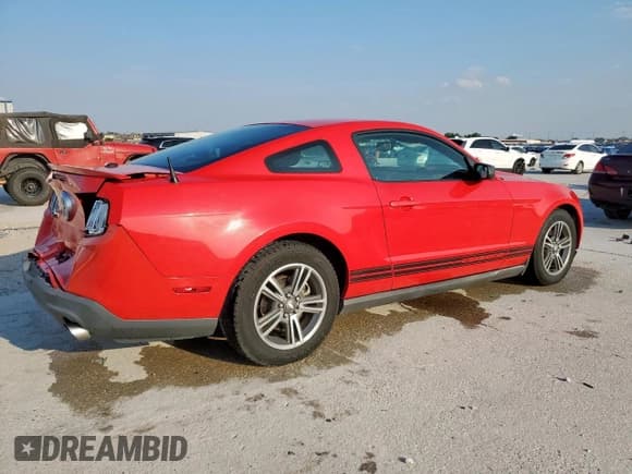 ✅ 2011 Ford Mustang Premium • VIN: 1ZVBP8AM0B5119867 • Lot: 80852775. Listed on Copart with 140,720 mi. Free auction sales archive from the USA and detailed vehicle history report at DreamBid. Image 3.
