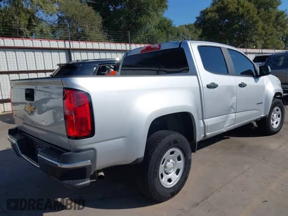 2020 Chevrolet Colorado 2WD Work Truck with VIN 1GCGSBEN5L1152430, listed as a IAAI auction lot 43278372 with 108,999 mi miles and . Bid and sale history available at DreamBid. Image 4.