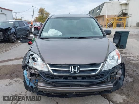 ✅ 2011 Honda CR-V SE • VIN: 5J6RE4H40BL012040 • Lot: 43663644. Listed on IAAI with 134,699 mi. Free auction sales archive from the USA and detailed vehicle history report at DreamBid. Image 13.