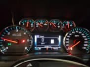 ✅ 2018 Chevrolet Silverado 1500 LTZ • VIN: 3GCUKSEC5JG225876 • Lot: 71456135. Wystawiony na Copart z przebiegiem 123 821 mil. Bezpłatny archiwum sprzedaży aukcyjnych z USA i szczegółowy raport historii pojazdu na DreamBid. Zdjęcie 9.