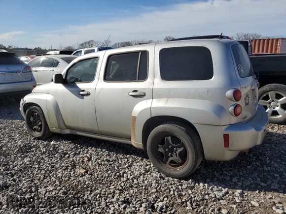 ✅ 2011 Chevrolet HHR 1LT • VIN: 3GNBABFW4BS585956 • Lot: 45504115. Listed on Copart with 250,423 mi. Free auction sales archive from the USA and detailed vehicle history report at DreamBid. Image 2.