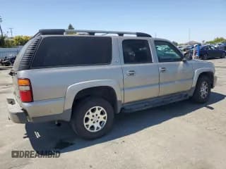 ✅ 2003 Chevrolet Suburban Z71 • VIN: 3GNFK16TX3G178890 • Лот: 62189535. Опубликован ранее на Copart с пробегом 158 090 миль. Бесплатный доступ к архиву аукционных продаж из США и подробный отчёт об истории автомобиля на DreamBid. Изображение 3.