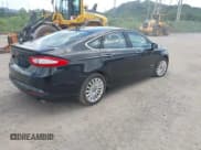 ✅ 2013 Ford Fusion Titanium • VIN: 3FA6P0SU0DR241025 • Lot: 42600978. Listed on IAAI with 116,015 mi. Free auction sales archive from the USA and detailed vehicle history report at DreamBid. Image 4.