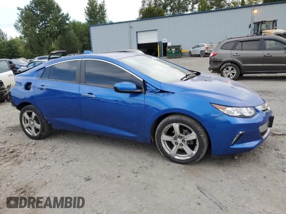 ✅ 2018 Chevrolet Volt LT • VIN: 1G1RC6S55JU126898 • Lot: 62421493. Wystawiony na Copart z przebiegiem 78 306 mil. Bezpłatny archiwum sprzedaży aukcyjnych z USA i szczegółowy raport historii pojazdu na DreamBid. Zdjęcie 4.