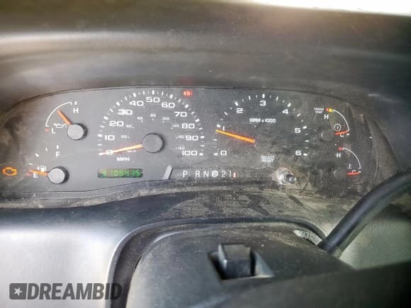 ✅ 2004 Ford F-250 XL • VIN: 1FTNW20L44EA34381 • Lot: 60494555. Listed on Copart with 310,947 mi. Free auction sales archive from the USA and detailed vehicle history report at DreamBid. Image 9.