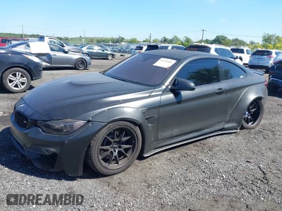 ✅ 2015 BMW M4 • VIN: WBS3R9C55FK331029 • Lot: 43254981. Listed on IAAI with 129,394 mi. Free auction sales archive from the USA and detailed vehicle history report at DreamBid. Image 17.