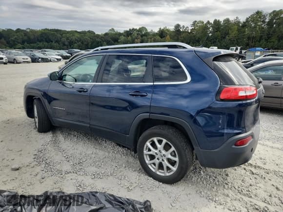 ✅ 2018 Jeep Cherokee Latitude Tech Connect • VIN: 1C4PJLCB3JD596595 • Lot: 85505655. Wystawiony na Copart z przebiegiem 164 918 mil. Bezpłatny archiwum sprzedaży aukcyjnych z USA i szczegółowy raport historii pojazdu na DreamBid. Zdjęcie 2.