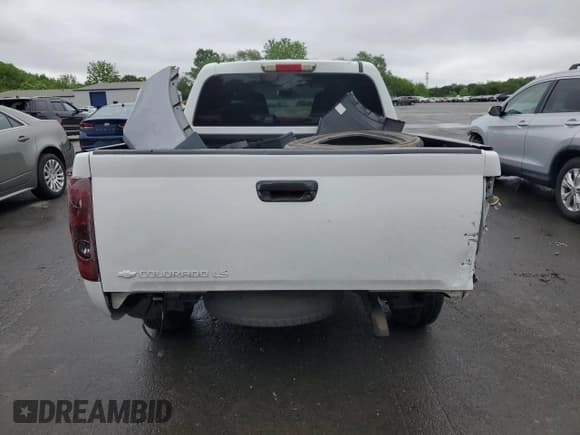 ✅ 2005 Chevrolet Colorado 1SB LS Z85 • VIN: 1GCDT136458231037 • Лот: 57949505. Опубликован ранее на Copart с пробегом 209 533 миль. Бесплатный доступ к архиву аукционных продаж из США и подробный отчёт об истории автомобиля на DreamBid. Изображение 6.