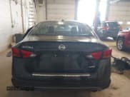 ✅ 2022 Nissan Altima SR • VIN: 1N4BL4CW0NN360909 • Lot: 42026552. Listed on IAAI with 87,832 mi. Free auction sales archive from the USA and detailed vehicle history report at DreamBid. Image 16.