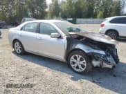 ✅ 2012 Ford Fusion SE • VIN: 3FAHP0HG2CR297119 • Lot: 70723105. Wystawiony na Copart z przebiegiem Nie podano. Bezpłatny archiwum sprzedaży aukcyjnych z USA i szczegółowy raport historii pojazdu na DreamBid. Zdjęcie 4.