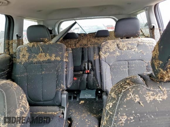 ✅ 2024 Jeep Grand Cherokee Laredo X • VIN: 1C4RJJAG7R8940381 • Лот: 82101495. Опубликован ранее на Copart с пробегом Не указан. Бесплатный доступ к архиву аукционных продаж из США и подробный отчёт об истории автомобиля на DreamBid. Изображение 10.