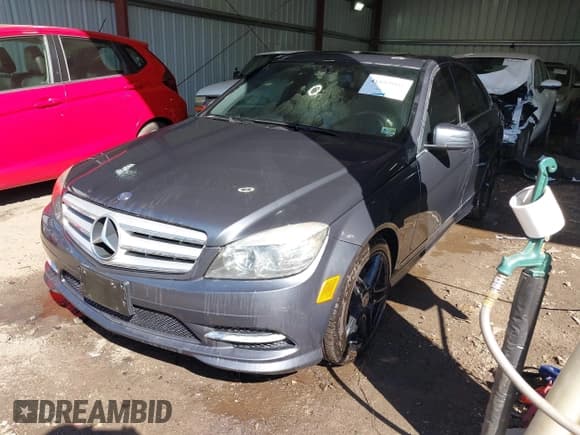✅ 2011 Mercedes-Benz C 300 Sport • VIN: WDDGF8BBXBR150132 • Lot: 41889061. Listed on IAAI with 125,232 mi. Free auction sales archive from the USA and detailed vehicle history report at DreamBid. Image 2.