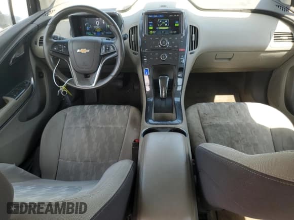 ✅ 2014 Chevrolet Volt • VIN: 1G1RE6E45EU171553 • Lot: 65868964. Wystawiony na Copart z przebiegiem 216 917 mil. Bezpłatny archiwum sprzedaży aukcyjnych z USA i szczegółowy raport historii pojazdu na DreamBid. Zdjęcie 8.