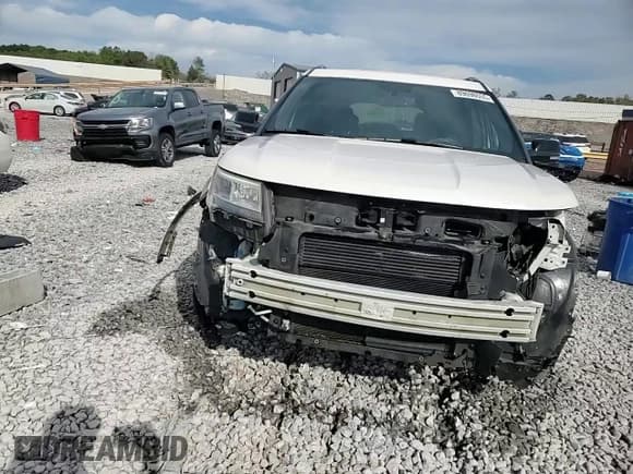 ✅ 2017 Ford Explorer XLT • VIN: 1FM5K7DH6HGC10416 • Lot: 89698655. Listed on Copart with 126,525 mi. Free auction sales archive from the USA and detailed vehicle history report at DreamBid. Image 15.