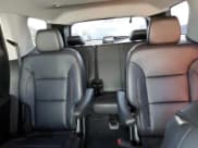 ✅ 2019 Chevrolet Traverse LT • VIN: 1GNERHKW5KJ119078 • Lot: 66179454. Wystawiony na Copart z przebiegiem 91 467 mil. Bezpłatny archiwum sprzedaży aukcyjnych z USA i szczegółowy raport historii pojazdu na DreamBid. Zdjęcie 10.