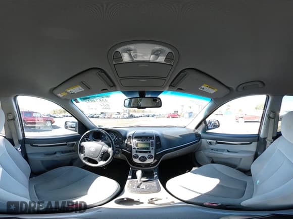 ✅ 2009 Hyundai Santa Fe Limited • VIN: 5NMSH13E09H238247 • Lot: 43574832. Listed on IAAI with 168,143 mi. Free auction sales archive from the USA and detailed vehicle history report at DreamBid. Image 18.