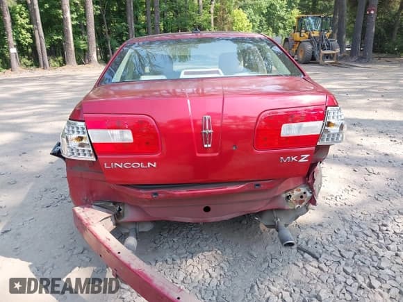 ✅ 2007 Lincoln MKZ • VIN: 3LNHM26T77R647103 • Лот: 42427258. Опубликован ранее на IAAI с пробегом 128 136 миль. Бесплатный доступ к архиву аукционных продаж из США и подробный отчёт об истории автомобиля на DreamBid. Изображение 17.