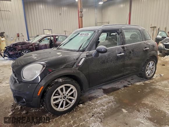 ✅ 2016 MINI Countryman S • VIN: WMWZC3C50GWT11276 • Lot: 96384635. Listed on Copart with 107,392 mi. Free auction sales archive from the USA and detailed vehicle history report at DreamBid. Image 1.