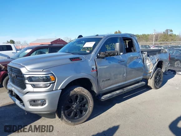 ✅ 2022 Ram 2500 Laramie • VIN: 3C6UR5FL1NG229500 • Lot: 41653883. Listed on IAAI with 24,014 mi. Free auction sales archive from the USA and detailed vehicle history report at DreamBid. Image 6.