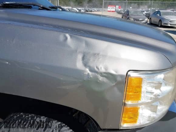 2007 Chevrolet Silverado 1500 LTZ with VIN 2GCFK13Y371712075, listed as a IAAI auction lot 43282513 with 242,495 mi miles and . Bid and sale history available at DreamBid. Image 6.