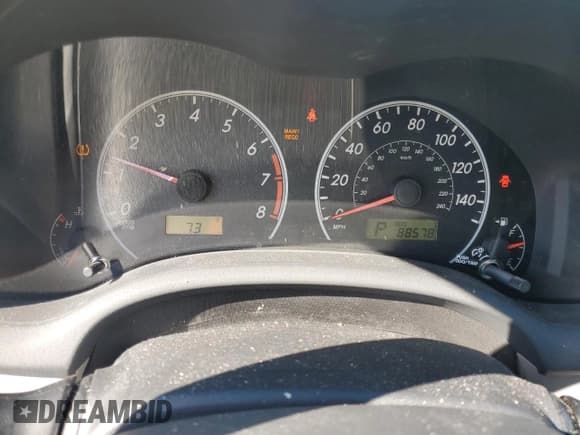 ✅ 2013 Toyota Corolla LE • VIN: 5YFBU4EE1DP125514 • Lot: 89686095. Listed on Copart with 88,578 mi. Free auction sales archive from the USA and detailed vehicle history report at DreamBid. Image 9.