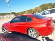 ✅ 2015 BMW 3 Series 328i • VIN: WBA3A5G52FNS86354 • Lot: 43585165. Wystawiony na IAAI z przebiegiem 138 452 mil. Bezpłatny archiwum sprzedaży aukcyjnych z USA i szczegółowy raport historii pojazdu na DreamBid. Zdjęcie 14.