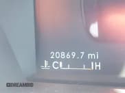 ✅ 2023 Lincoln Corsair Standard • VIN: 5LMCJ1CA2PUL07699 • Lot: 42110870. Wystawiony na IAAI z przebiegiem 20 869 mil. Bezpłatny archiwum sprzedaży aukcyjnych z USA i szczegółowy raport historii pojazdu na DreamBid. Zdjęcie 15.