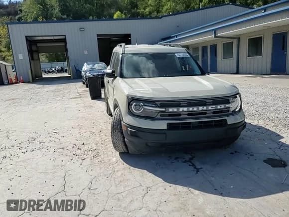 ✅ 2024 Ford Bronco Sport Big Bend • VIN: 3FMCR9B69RRF13815 • Лот: 84722555. Опубликован ранее на Copart с пробегом 21 300 миль. Бесплатный доступ к архиву аукционных продаж из США и подробный отчёт об истории автомобиля на DreamBid. Изображение 15.