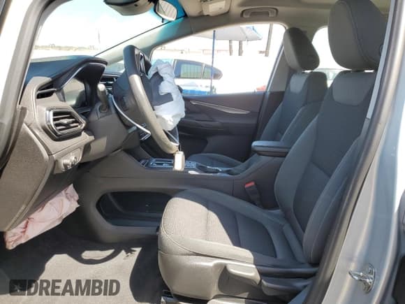 ✅ 2023 Chevrolet Bolt EV 1LT • VIN: 1G1FW6S04P4197453 • Lot: 69160484. Wystawiony na Copart z przebiegiem 28 069 mil. Bezpłatny archiwum sprzedaży aukcyjnych z USA i szczegółowy raport historii pojazdu na DreamBid. Zdjęcie 7.