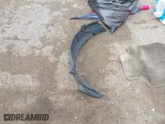 ✅ 2001 Acura TL • VIN: 19UUA56661A007197 • Lot: 41154669. Wystawiony na IAAI z przebiegiem 163 122 mil. Bezpłatny archiwum sprzedaży aukcyjnych z USA i szczegółowy raport historii pojazdu na DreamBid. Zdjęcie 12.