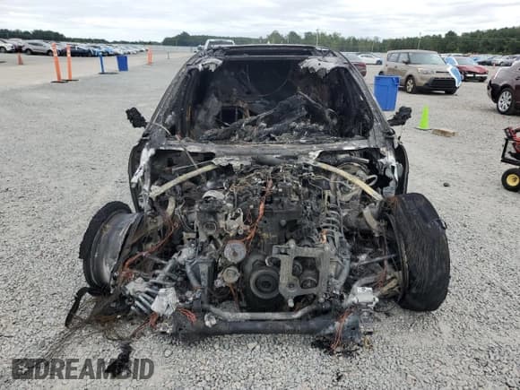 ✅ 2019 Jaguar XE 25t • VIN: SAJAS4FX8KCP51084 • Lot: 80130585. Wystawiony na Copart z przebiegiem Nie podano. Bezpłatny archiwum sprzedaży aukcyjnych z USA i szczegółowy raport historii pojazdu na DreamBid. Zdjęcie 5.