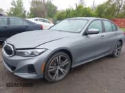 ✅ 2023 BMW 3 Series 330i xDrive • VIN: 3MW89FF01P8D20900 • Lot: 42311097. Listed on IAAI with 28,197 mi. Free auction sales archive from the USA and detailed vehicle history report at DreamBid. Image 17.