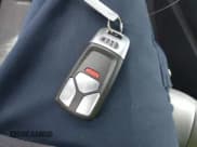 ✅ 2020 Audi Q5 Premium Plus • VIN: WA1BNAFY7L2036929 • Lot: 43409370. Wystawiony na IAAI z przebiegiem 65 514 mil. Bezpłatny archiwum sprzedaży aukcyjnych z USA i szczegółowy raport historii pojazdu na DreamBid. Zdjęcie 11.