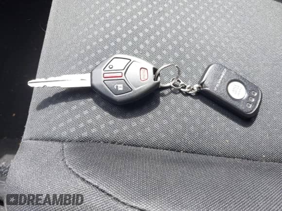 2014 Mitsubishi Outlander ES с VIN 4A4AR3AU3EE027371, выставлен на аукционе IAAI как лот 43140326 с пробегом 114 059 миль миль и . История ставок и продаж доступна на DreamBid. Изображение 11.