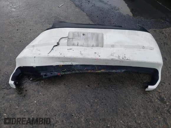 ✅ 2013 Dodge Challenger SXT • VIN: 2C3CDYAGXDH742312 • Lot: 44353575. Wystawiony na Copart z przebiegiem 214 999 mil. Bezpłatny archiwum sprzedaży aukcyjnych z USA i szczegółowy raport historii pojazdu na DreamBid. Zdjęcie 12.