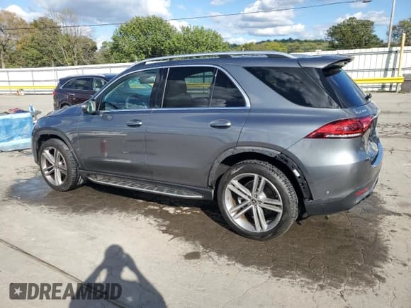 ✅ 2022 Mercedes-Benz GLE 350 • VIN: 4JGFB4JB1NA683416 • Лот: 84000045. Опубликован ранее на Copart с пробегом 67 890 миль. Бесплатный доступ к архиву аукционных продаж из США и подробный отчёт об истории автомобиля на DreamBid. Изображение 2.